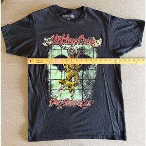 Mötley Crüe Dr. Feelgood Graphic T-Shirt - Size Medium - Officially Licensed